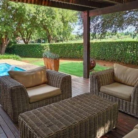 Pecanwood Estate Luxury Villa 5 Bedrooms With Pool Hartbeespoort Exteriér fotografie