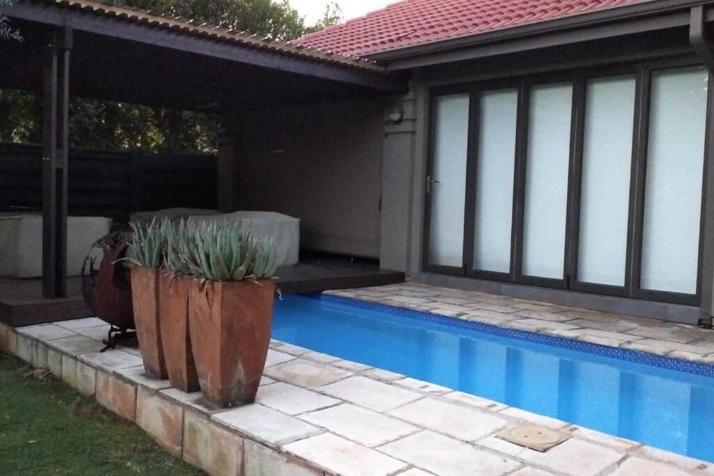 Pecanwood Estate Luxury Villa 5 Bedrooms With Pool Hartbeespoort Exteriér fotografie