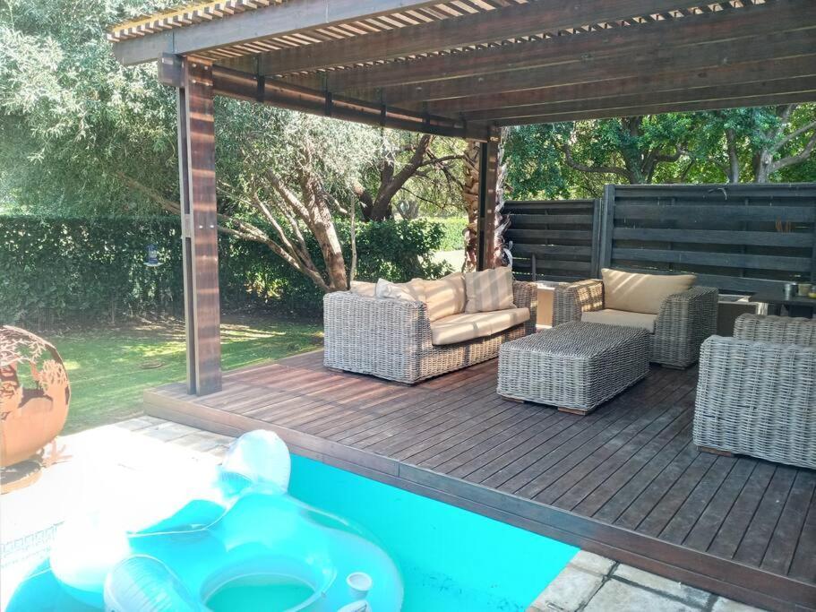 Pecanwood Estate Luxury Villa 5 Bedrooms With Pool Hartbeespoort Exteriér fotografie
